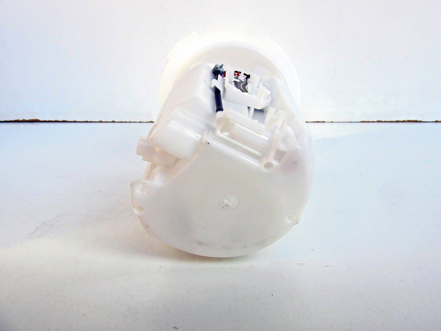 2008, 2007, 2006, 2005, 2004, 2003 Mazda 6 Fuel Pump Module Assembly