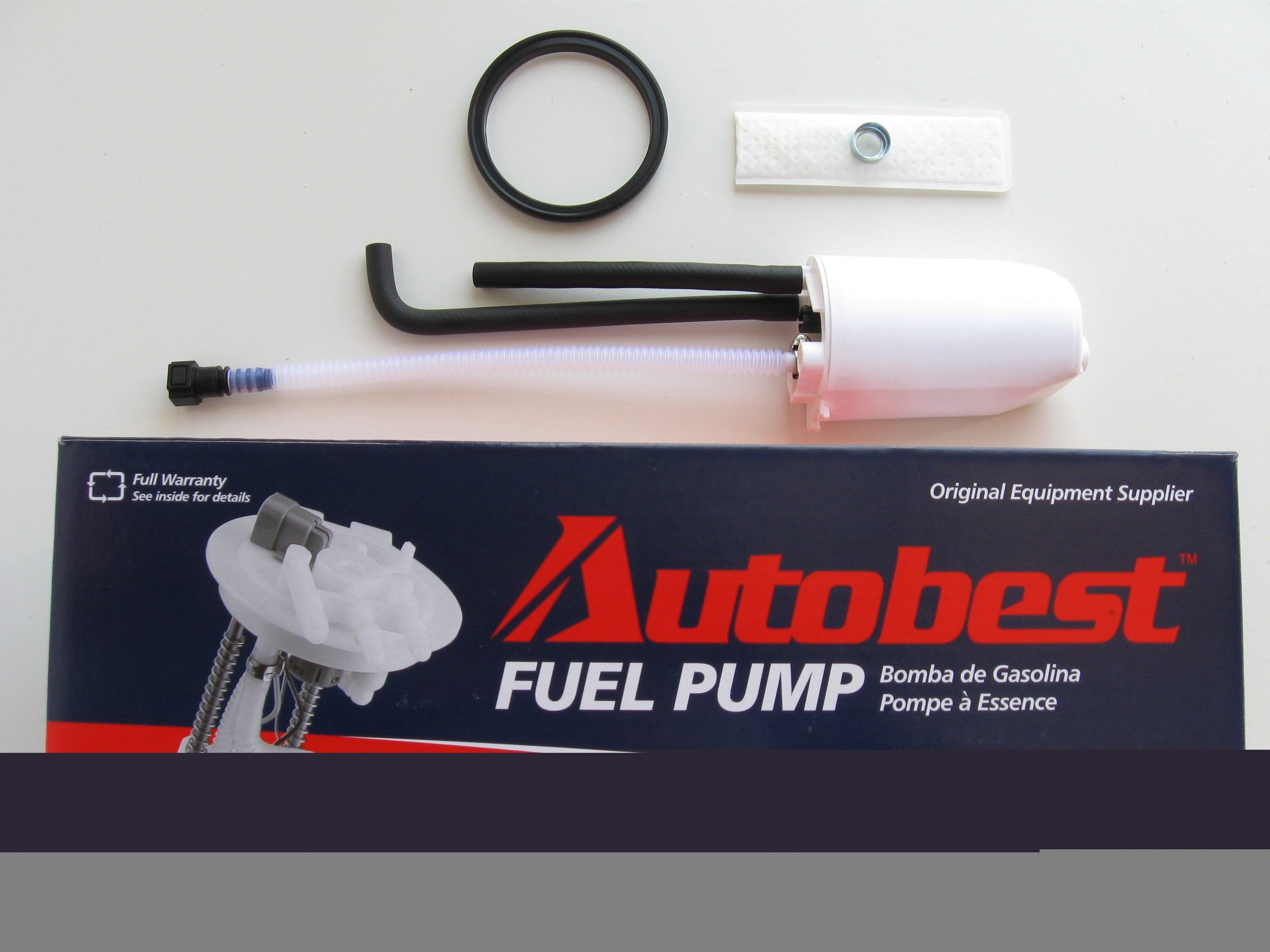 1995, 1994, 1993 Pontiac Firebird Fuel Pump and Strainer Set