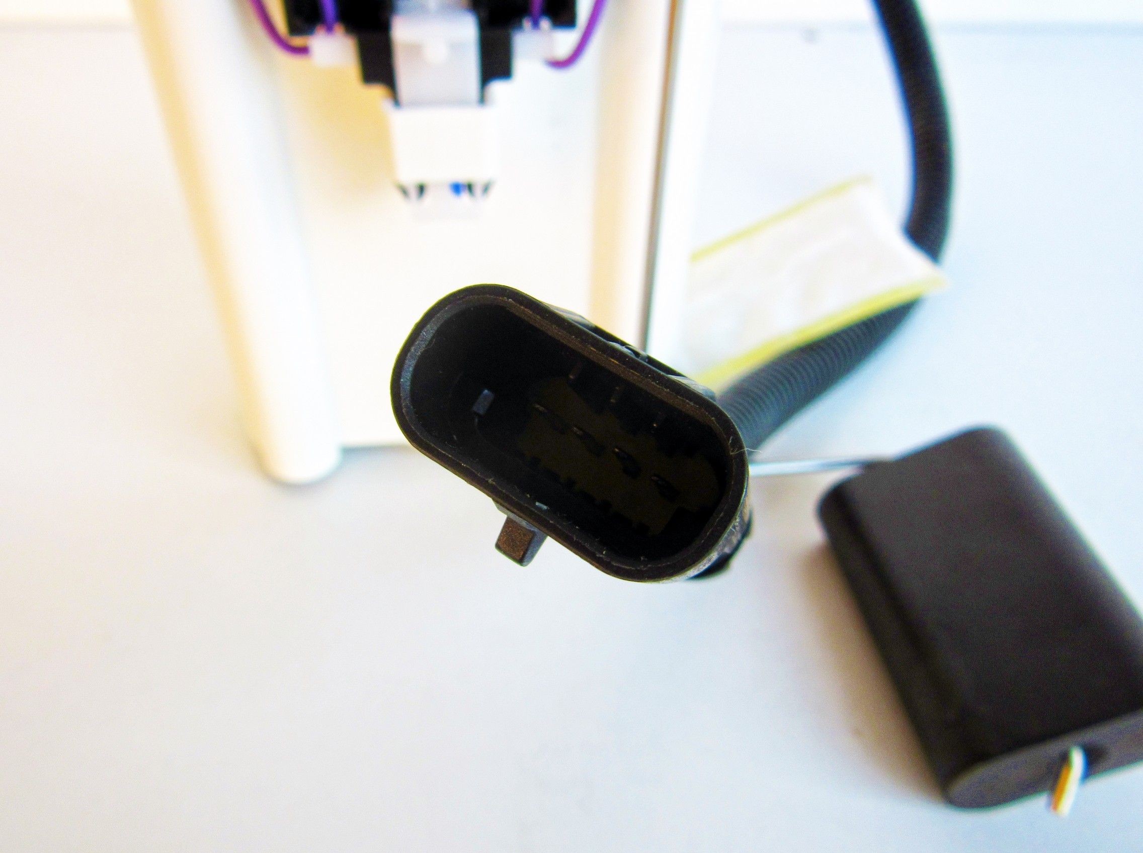 2002-2004 Buick Rainier Fuel Pump Module Assembly AutoBest