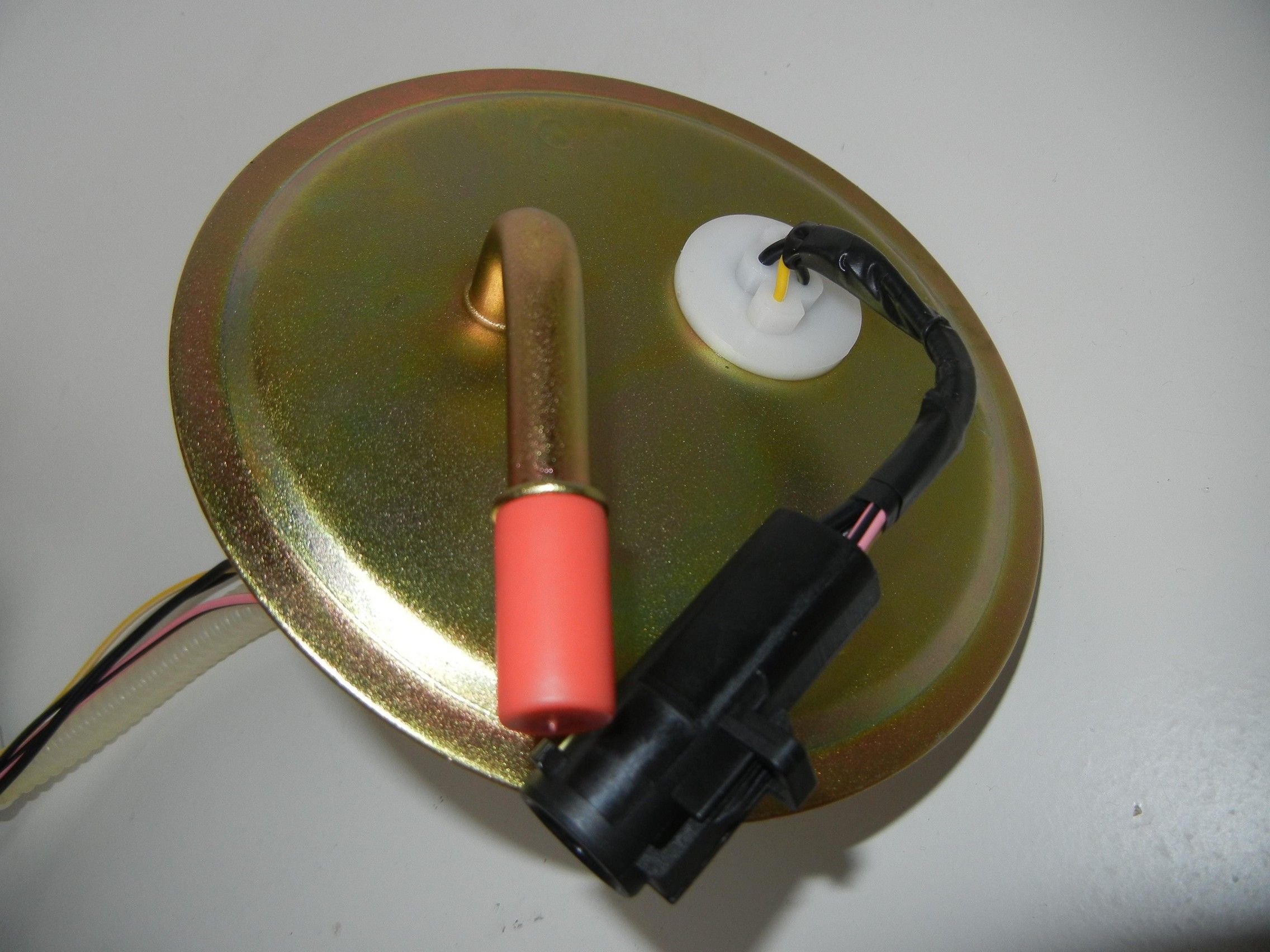 2007, 2006, 2005 Ford Escape Fuel Pump Module Assembly