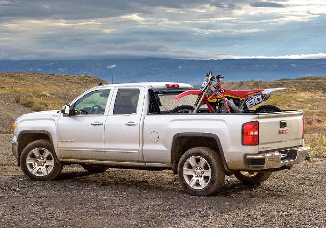 2020-2025 GMC Sierra 2500 HD Tonneau Cover (Bak Industries)