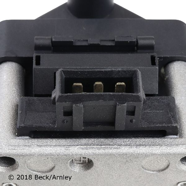 1995-1996 Volkswagen Passat Ignition Coil (Beck Arnley)