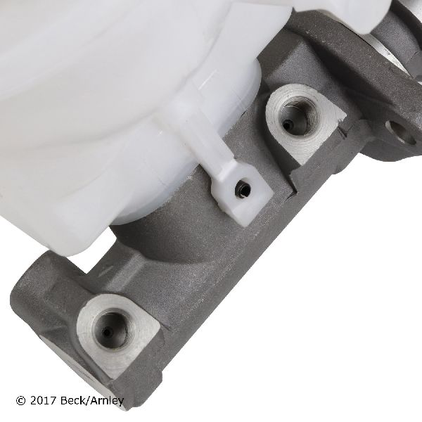 1997-1998 Volkswagen Golf Brake Master Cylinder (Beck Arnley)