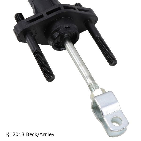 2004-2006 Kia Sorento Clutch Master Cylinder (Beck Arnley)