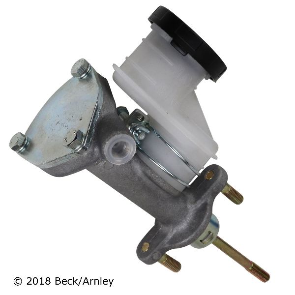 2001-2003 Isuzu Rodeo Sport Clutch Master Cylinder (Beck Arnley)
