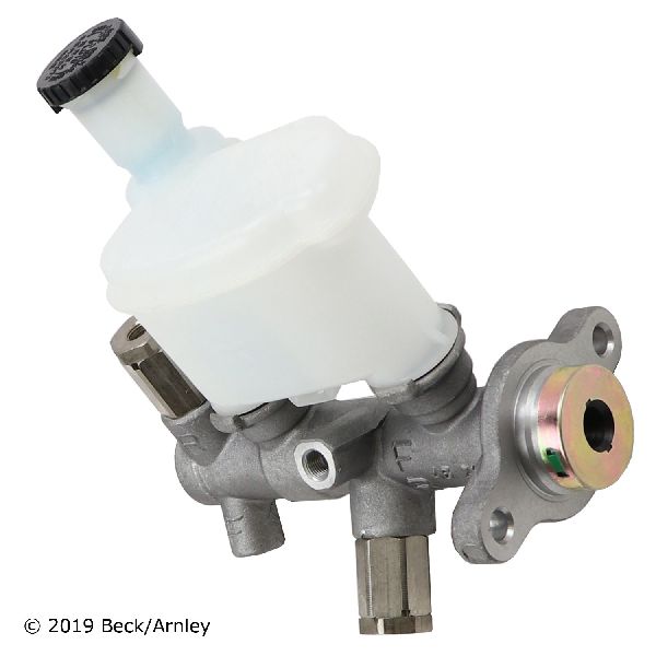 2002-2006 Nissan Altima Brake Master Cylinder (Beck Arnley)