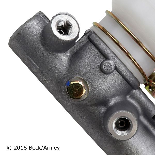 1988-1995 Honda Civic Brake Master Cylinder (Beck Arnley)