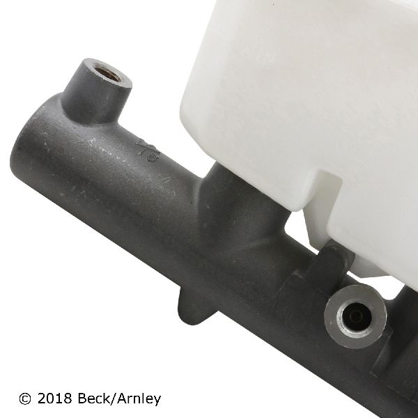 2004-2008 Toyota Solara Brake Master Cylinder (Beck Arnley)