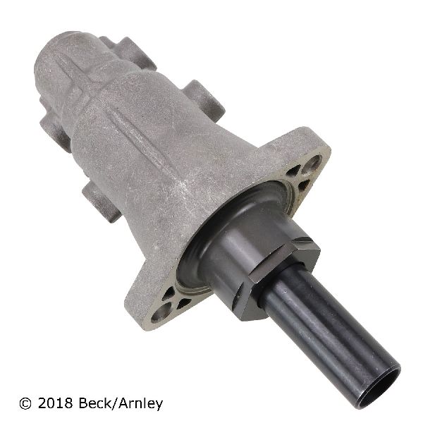 2001-2003 Toyota Highlander Brake Master Cylinder (Beck Arnley)
