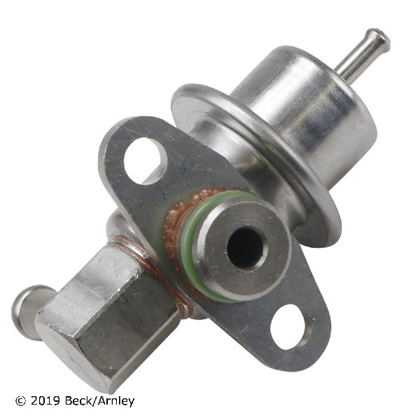 2001-2006 Kia Optima Fuel Injection Pressure Regulator (Beck Arnley)