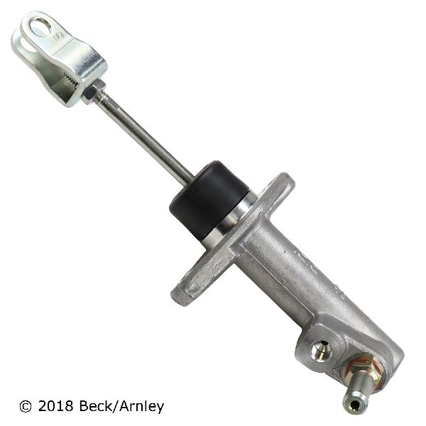 1998-2001 Hyundai Tiburon Clutch Master Cylinder (Beck Arnley)