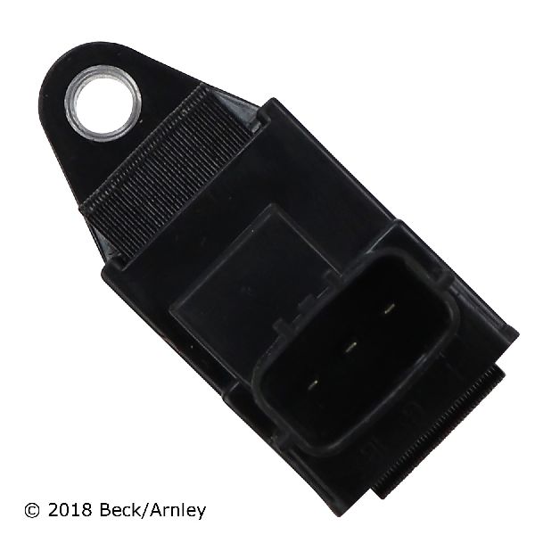 2000 INFINITI I30 Direct Ignition Coil - Right (Beck Arnley)