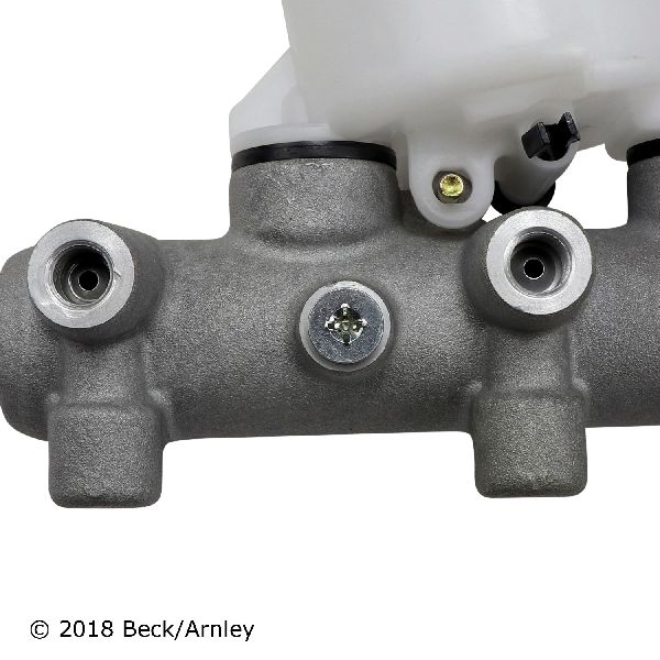 1990-1997 Subaru Legacy Brake Master Cylinder (Beck Arnley)