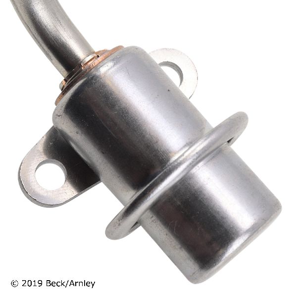 1995-1998 Nissan 200SX Fuel Injection Pressure Regulator (Beck Arnley)