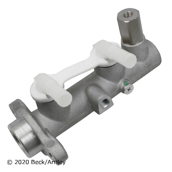 1999-2000 Nissan Quest Brake Master Cylinder (Beck Arnley)