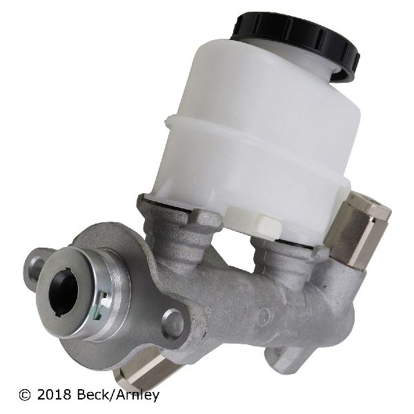 2000-2006 Nissan Sentra Brake Master Cylinder (Beck Arnley)