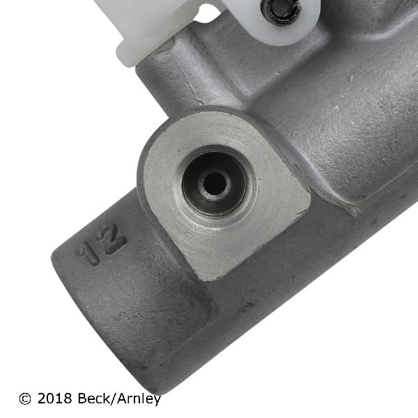 1989-1995 Toyota Pickup Clutch Master Cylinder (Beck Arnley)