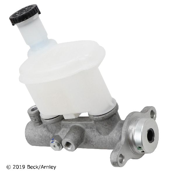 2002-2006 Nissan Altima Brake Master Cylinder (Beck Arnley)