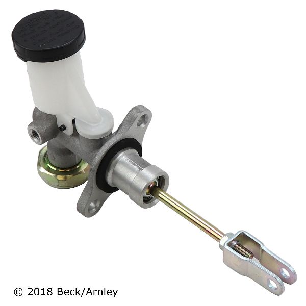 1998-2004 Nissan Frontier Clutch Master Cylinder (Beck Arnley)