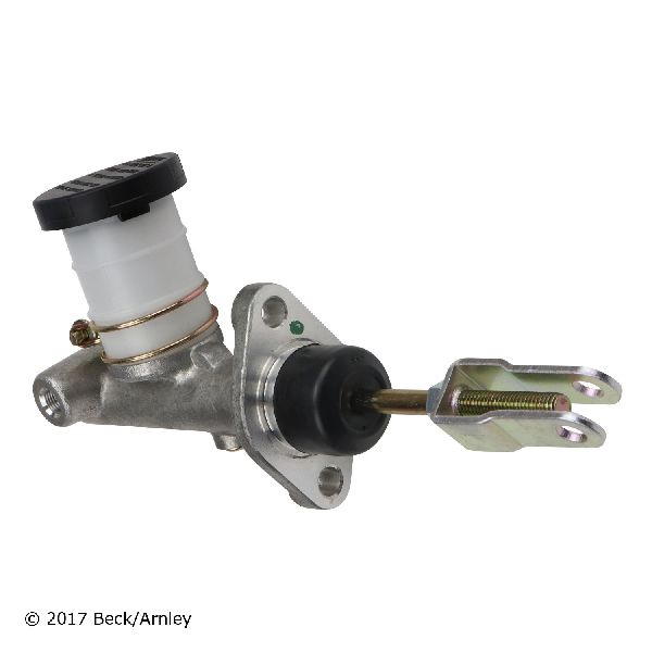 1975-1976 Nissan 620 Clutch Master Cylinder (Beck Arnley)