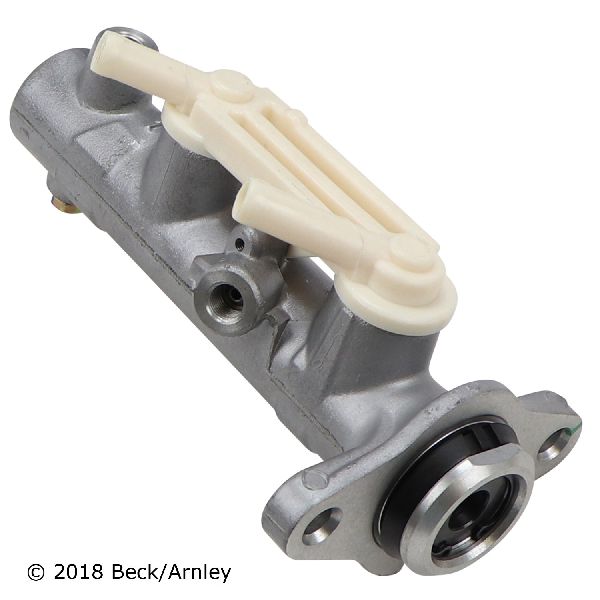 1998-2002 Toyota Sienna Brake Master Cylinder (Beck Arnley)