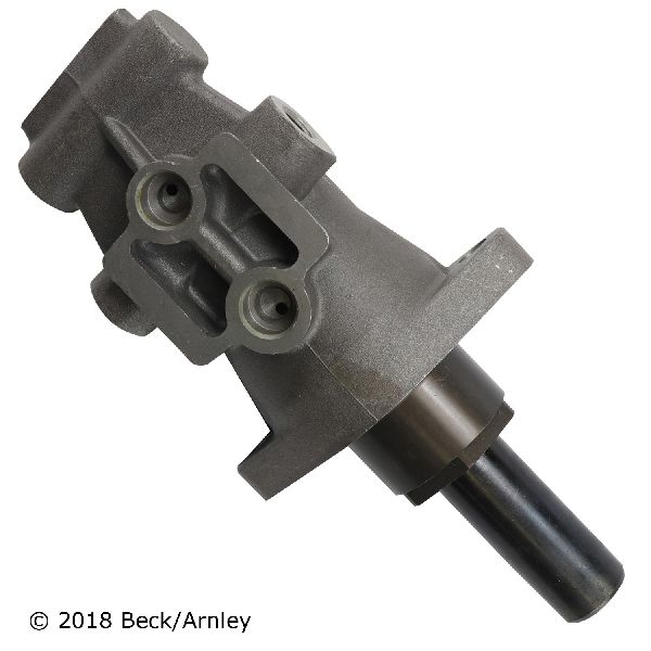 2001-2003 Toyota Highlander Brake Master Cylinder (Beck Arnley)
