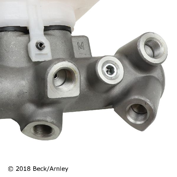 1999-2001 Volkswagen Golf Brake Master Cylinder (Beck Arnley)