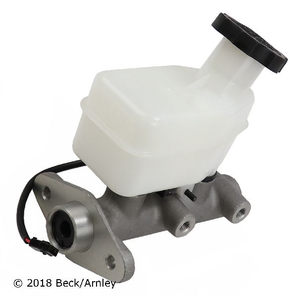 2002-2005 Kia Sedona Brake Master Cylinder (Beck Arnley)
