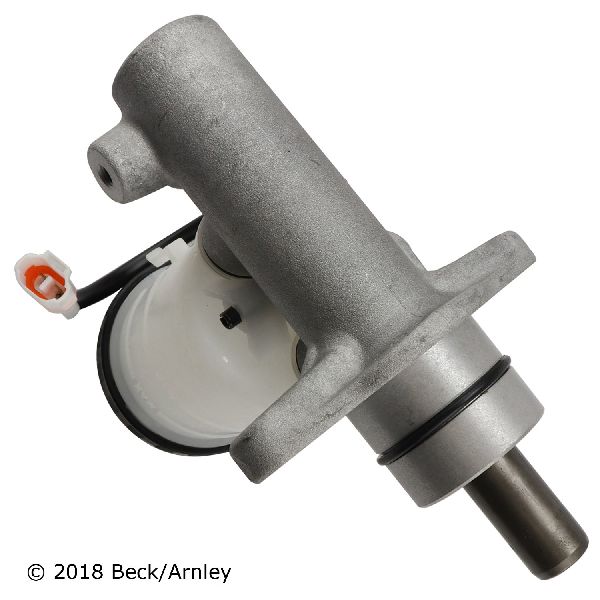 1999-2005 Suzuki Grand Vitara Brake Master Cylinder (Beck Arnley)