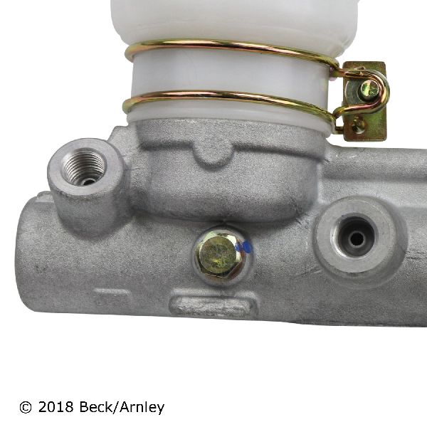 1988-1995 Honda Civic Brake Master Cylinder (Beck Arnley)