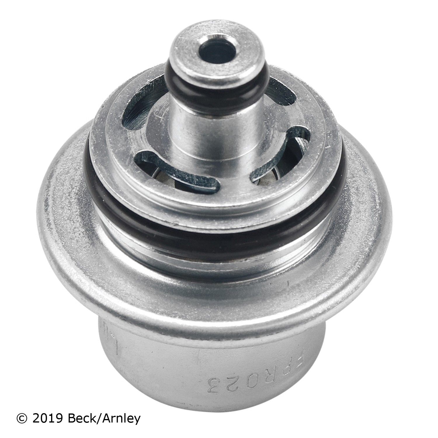 2004, 2003, 2002, 2001 Kia Optima Fe Fuel Injection Pressure Regulator