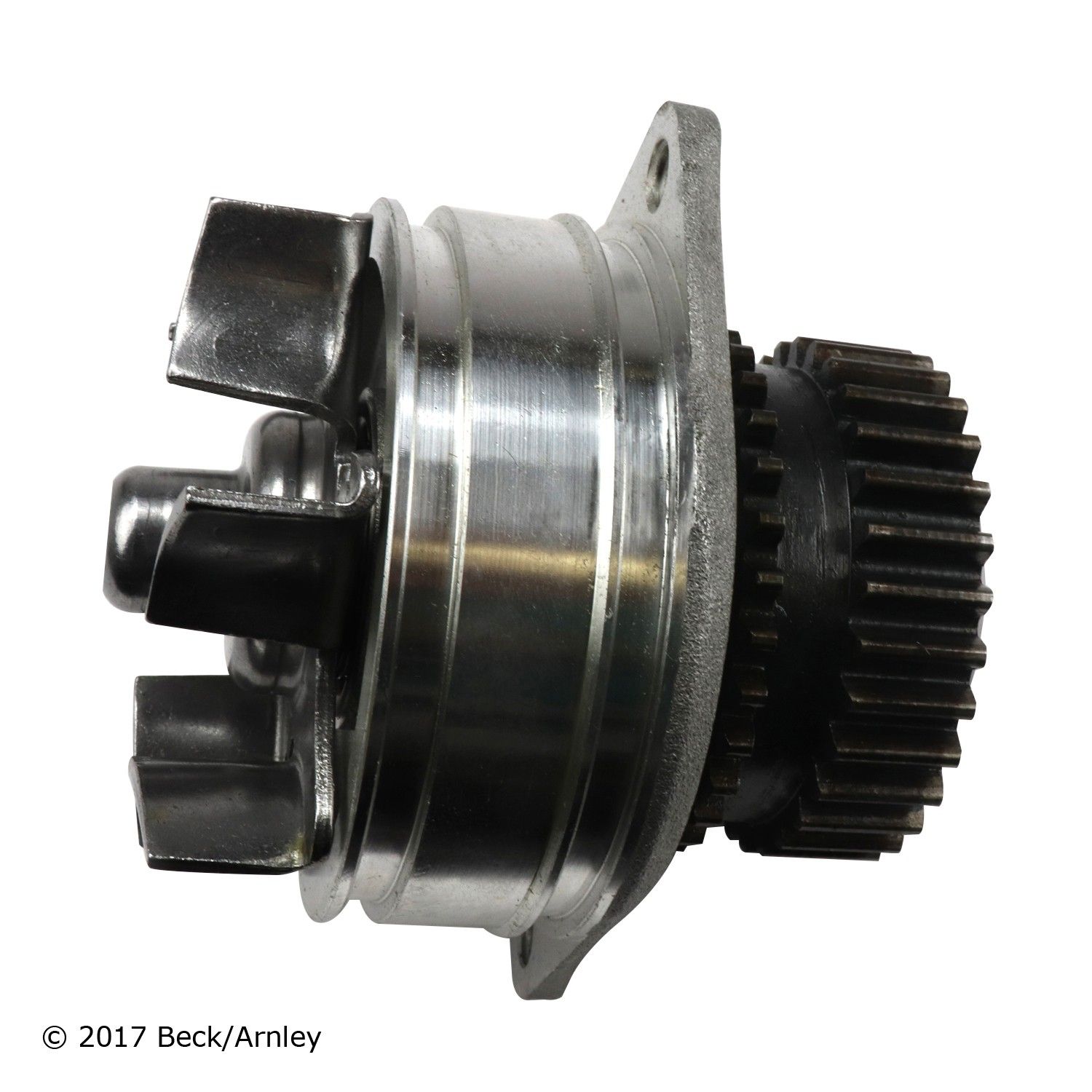 2012, 2011, 2010, 2009 Suzuki Equator Engine Water Pump