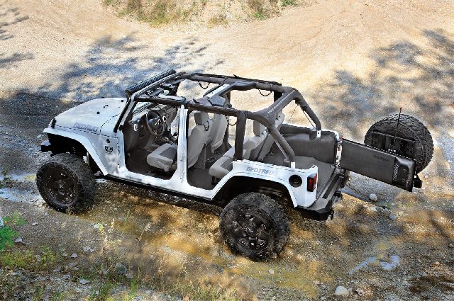 2007-2010 Jeep Wrangler Floor Liner (BedRug)