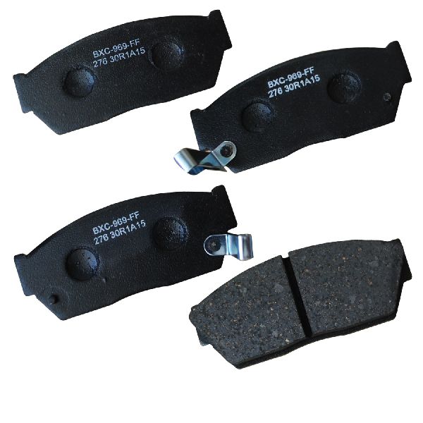 1982-1987 Honda Civic Disc Brake Pad Set - Front (Bendix)