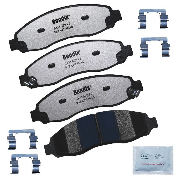 2003-2004 Dodge Dakota Disc Brake Pad Set - Front (Bendix)