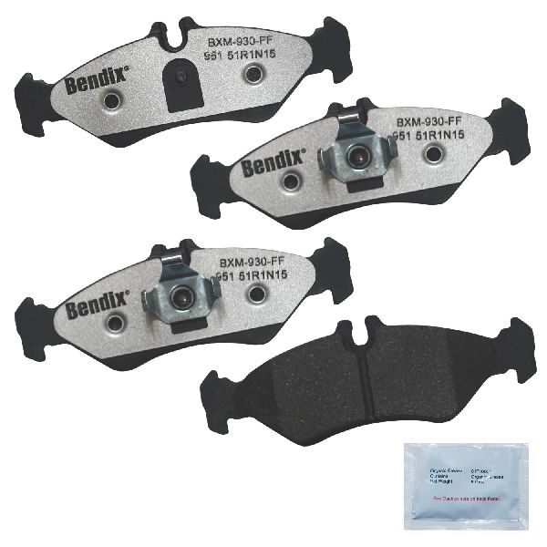 2004-2006 Mercedes-Benz Sprinter Disc Brake Pad Set - Rear (Bendix)