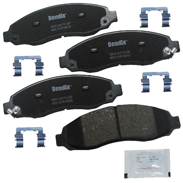 2003-2004 Dodge Dakota Disc Brake Pad Set - Front (Bendix)