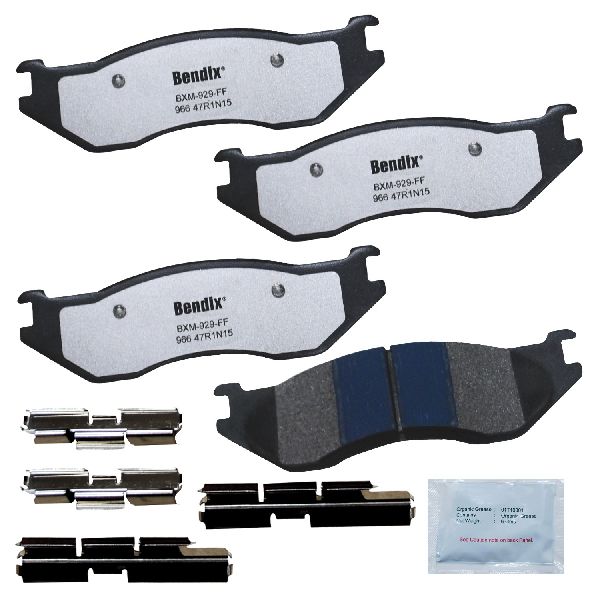 2002-2005 Dodge Ram 1500 Disc Brake Pad Set - Front (Bendix)