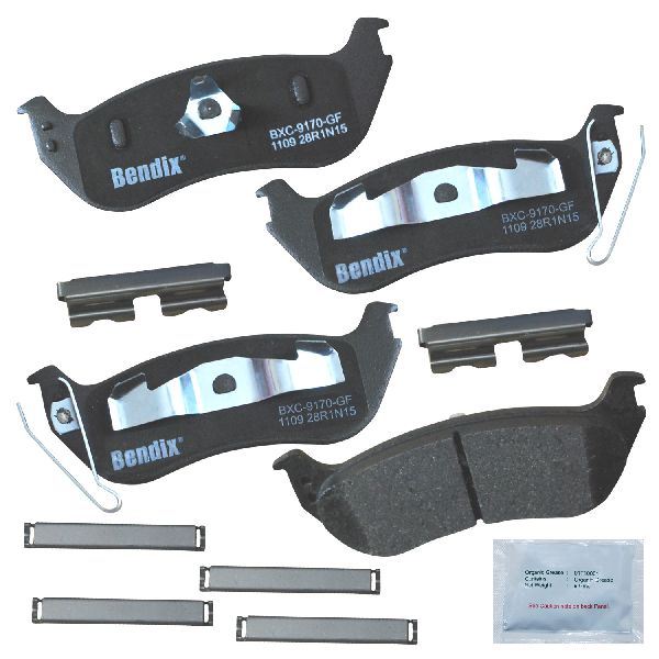 2004-2006 Jeep Wrangler Disc Brake Pad Set - Rear (Bendix)