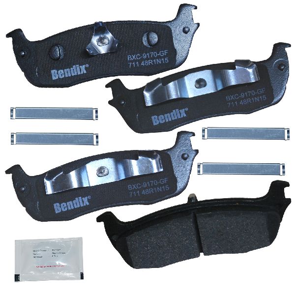 1998-2002 Lincoln Navigator Disc Brake Pad Set - Rear (Bendix)