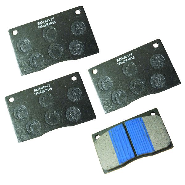 1982-1984 Nissan Maxima Disc Brake Pad Set - Rear (Bendix)