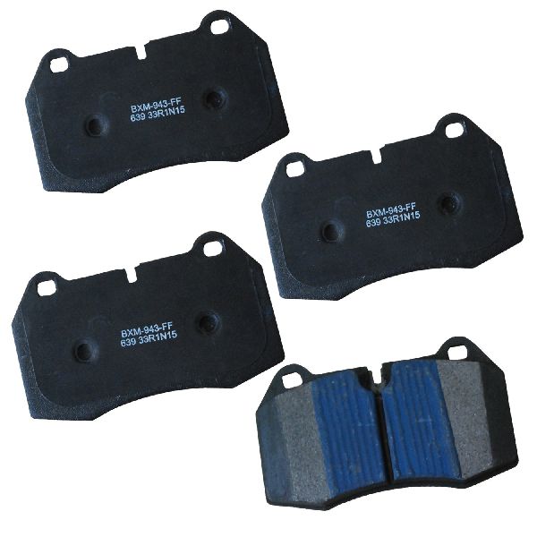 2004-2006 Maserati Quattroporte Disc Brake Pad Set - Front (Bendix)