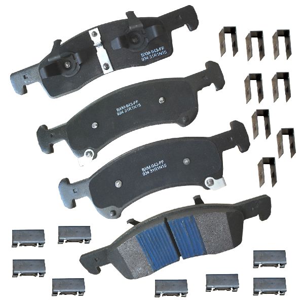 2003-2006 Lincoln Navigator Disc Brake Pad Set - Front (Bendix)