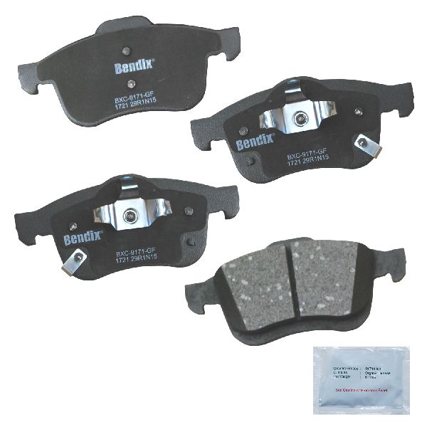 2014-2020 Fiat 500L Disc Brake Pad Set - Front (Bendix)