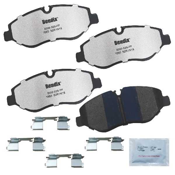 2007-2018 Freightliner Sprinter 2500 Disc Brake Pad Set - Front (Bendix)