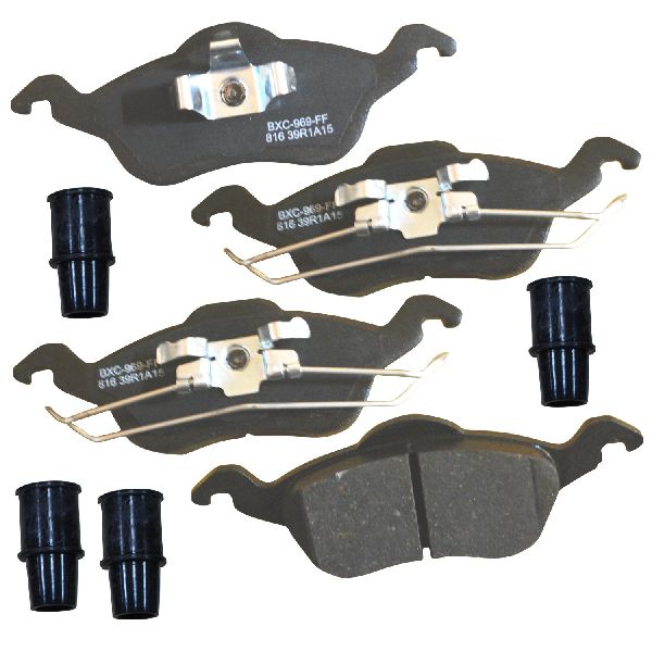 2000-2004 Ford Focus Disc Brake Pad Set - Front (Bendix)