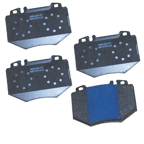 2000-2006 Mercedes-Benz S500 Disc Brake Pad Set - Front (Bendix)