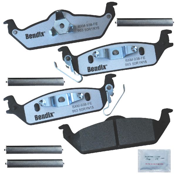2002-2004 Dodge Dakota Disc Brake Pad Set - Rear (Bendix)