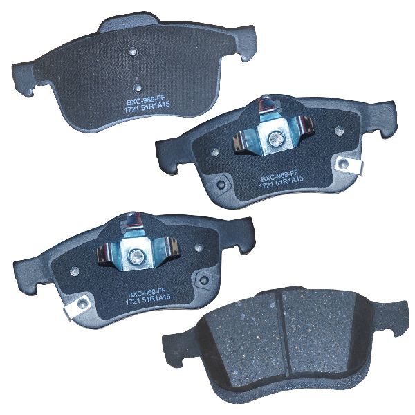2014-2020 Fiat 500L Disc Brake Pad Set - Front (Bendix)