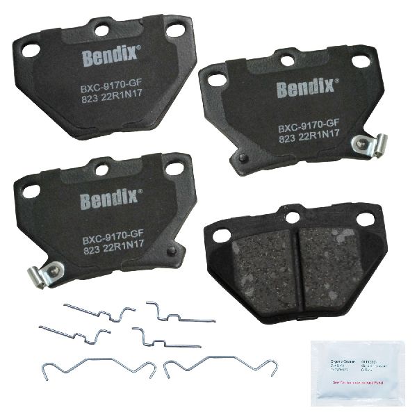 2003-2006 Pontiac Vibe Disc Brake Pad Set - Rear (Bendix)